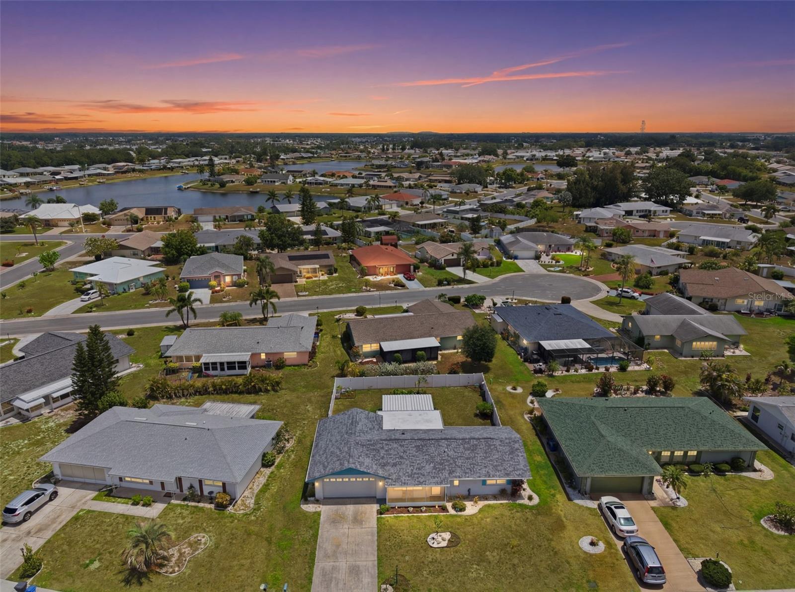 SUN CITY CENTER UNIT 32 - Residential