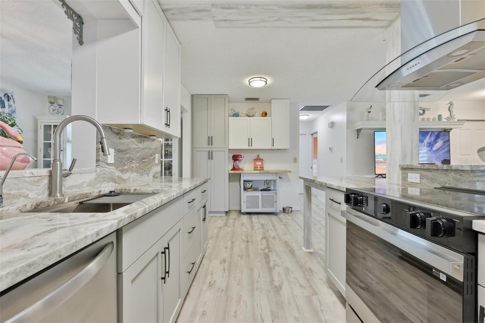 SUN CITY CENTER UNIT 32 - Residential