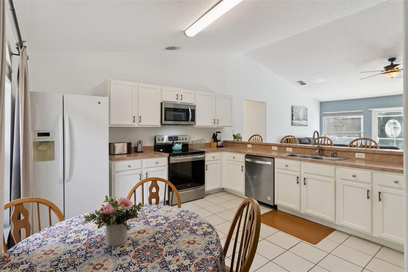 SUNRIDGE WOODS PH 03 - Residential