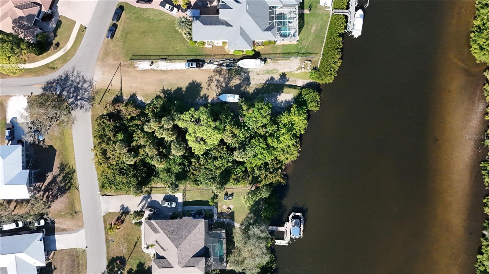 PLAT/HIDDEN BAY ESTATES - Land