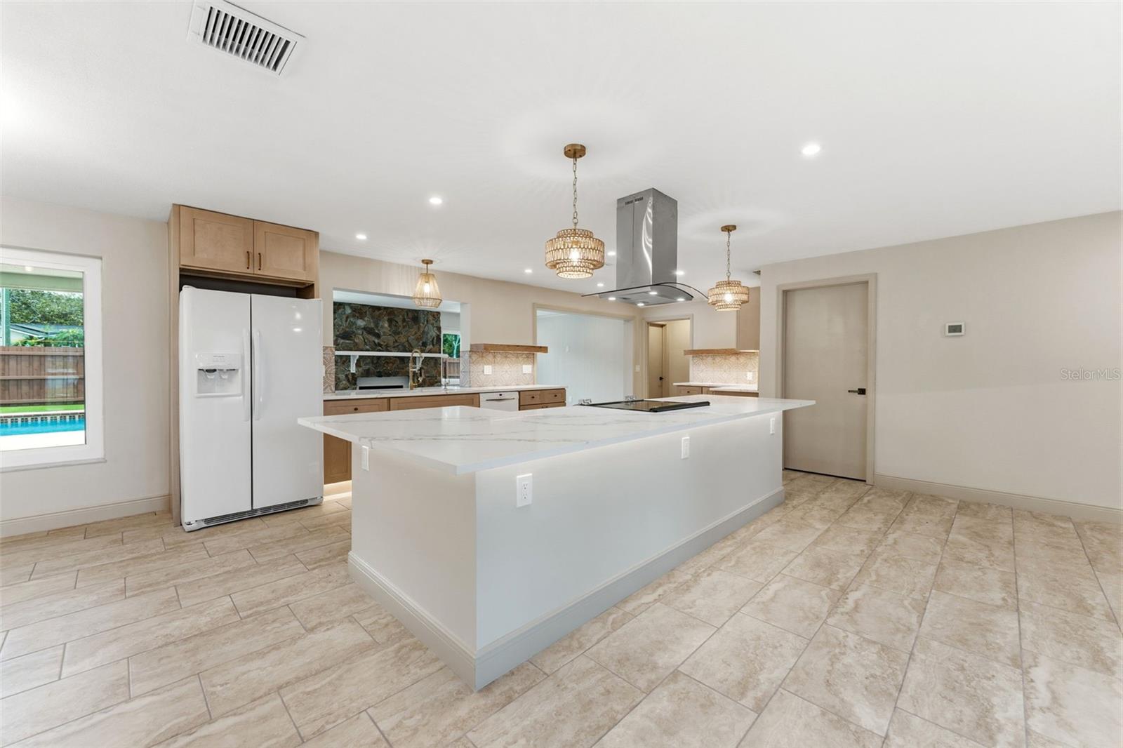 FOX COURT - Residential