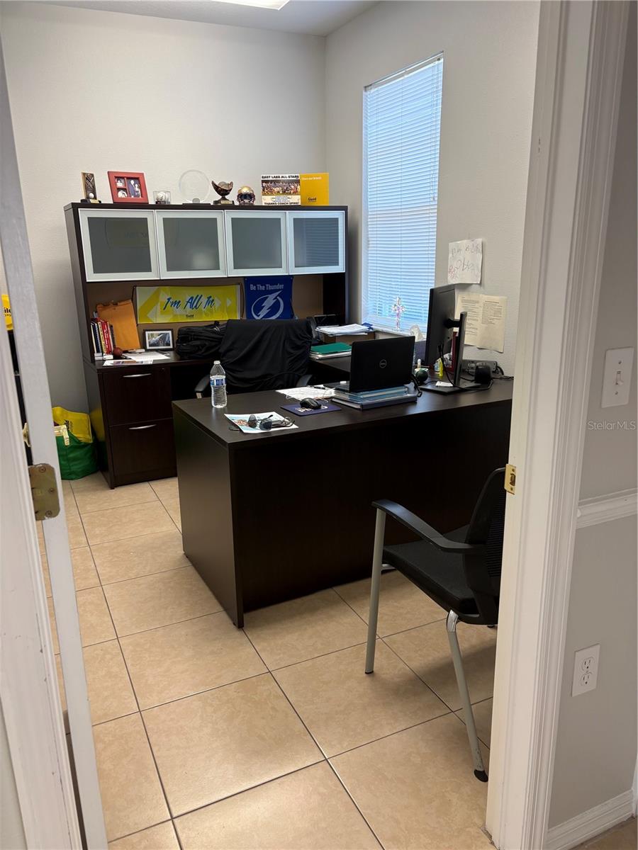 VILLAGE PLAZA AT WESTCHASE - Commercial Lease