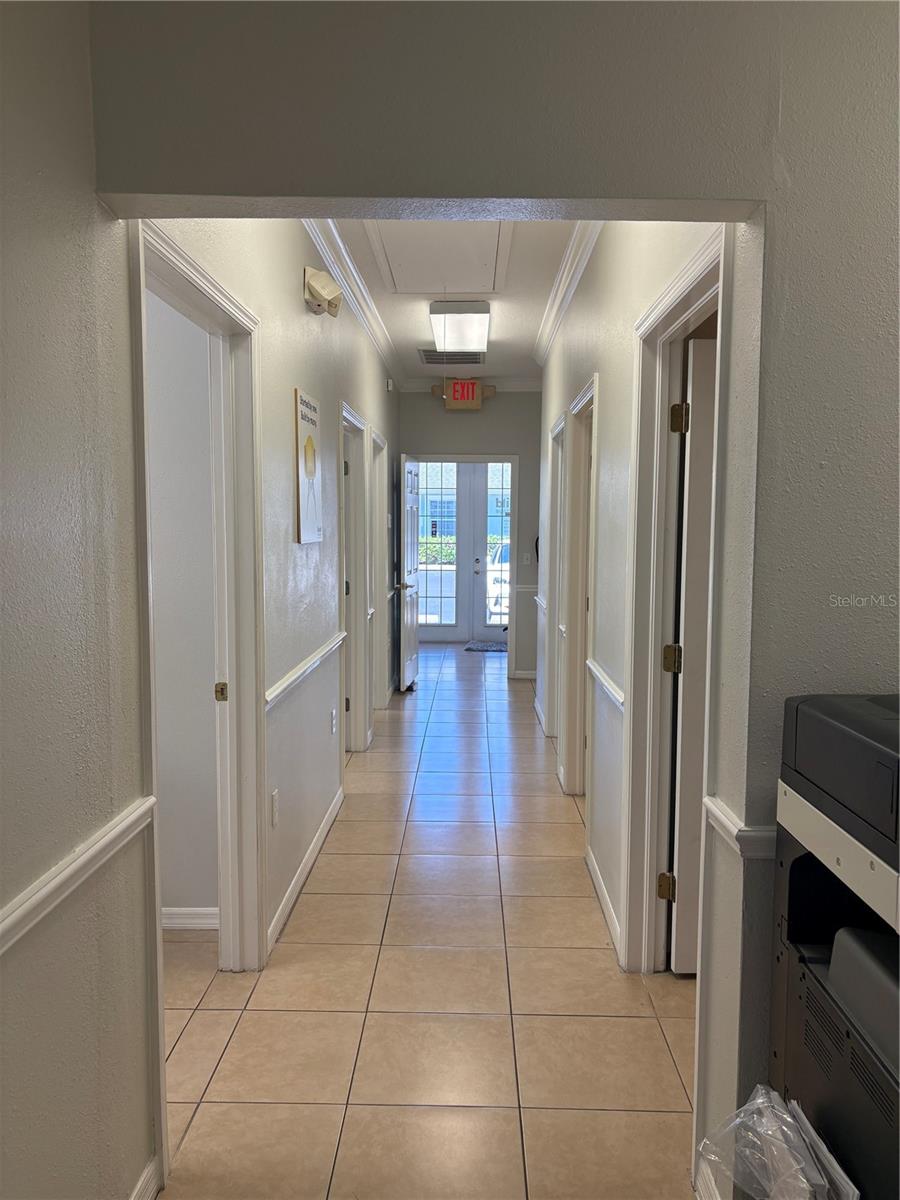 VILLAGE PLAZA AT WESTCHASE - Commercial Lease