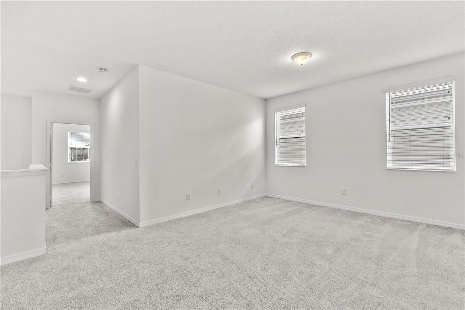 ENCORE AT OVATION - Residential Lease