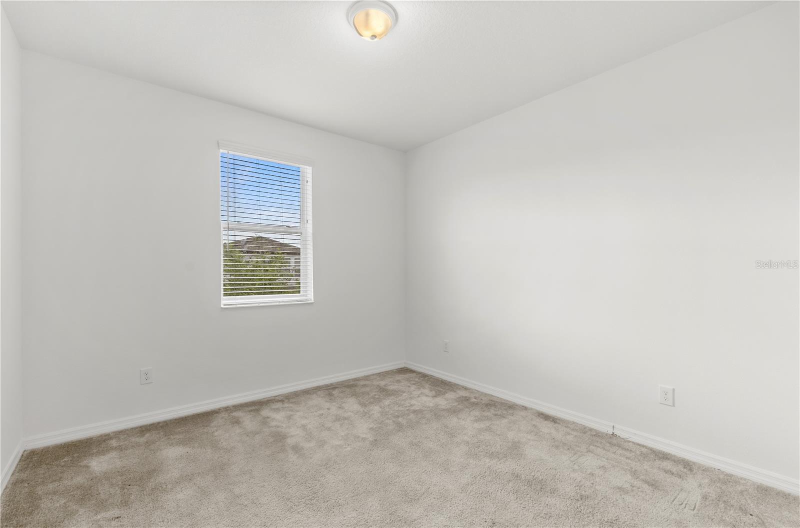 ENCORE AT OVATION - Residential Lease