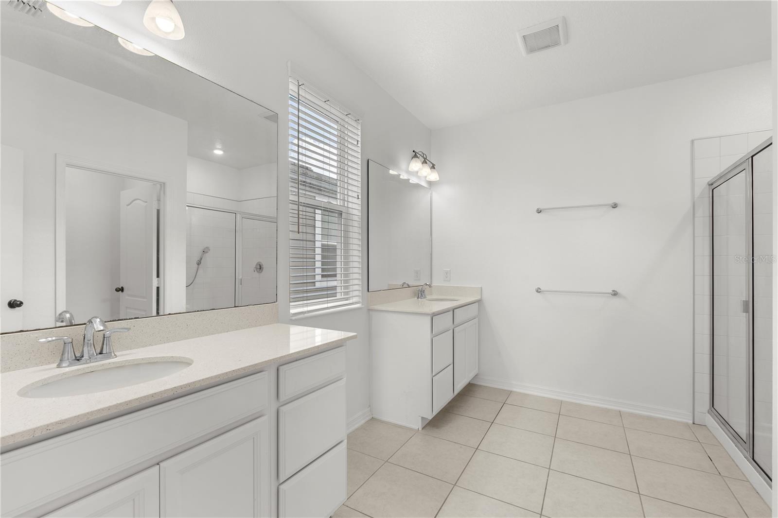 ENCORE AT OVATION - Residential Lease
