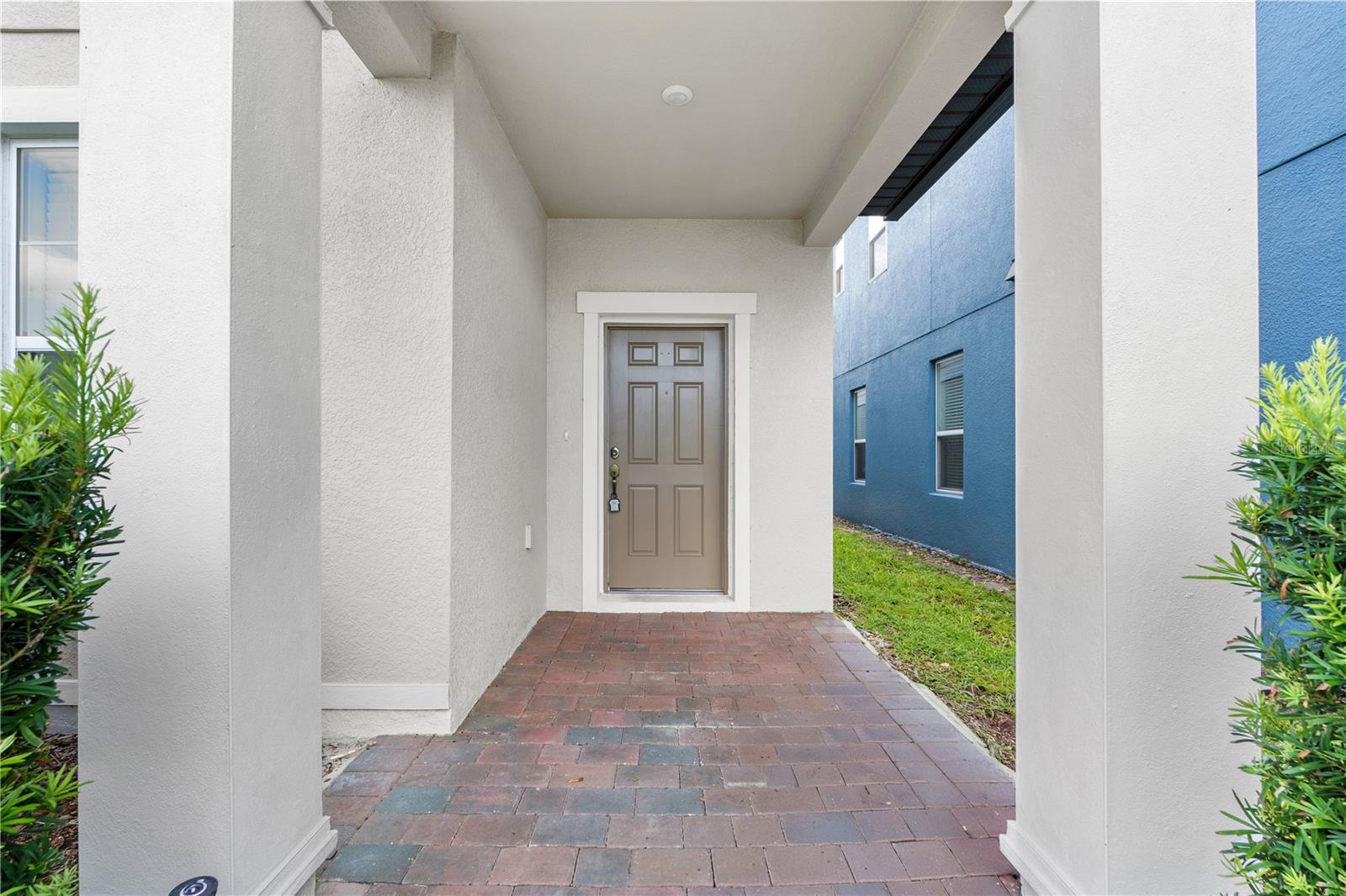 ENCORE AT OVATION - Residential Lease