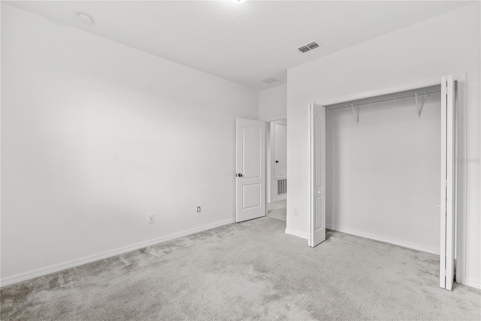 ENCORE AT OVATION - Residential Lease