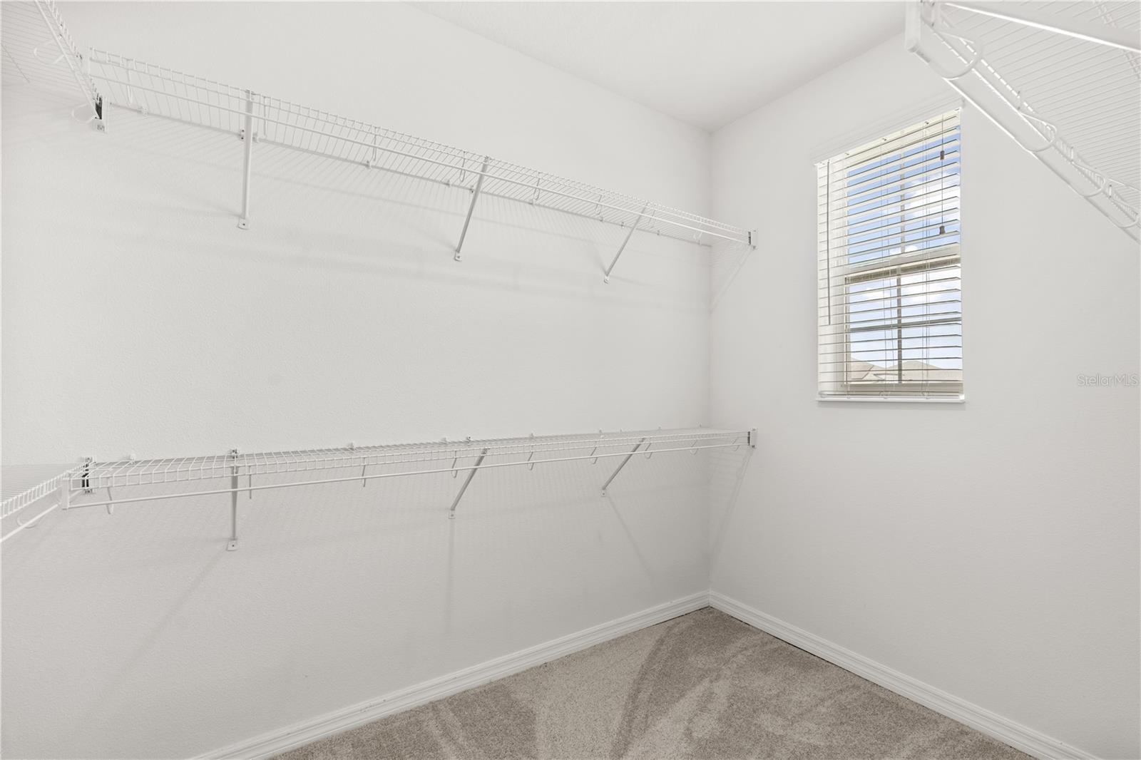 ENCORE AT OVATION - Residential Lease