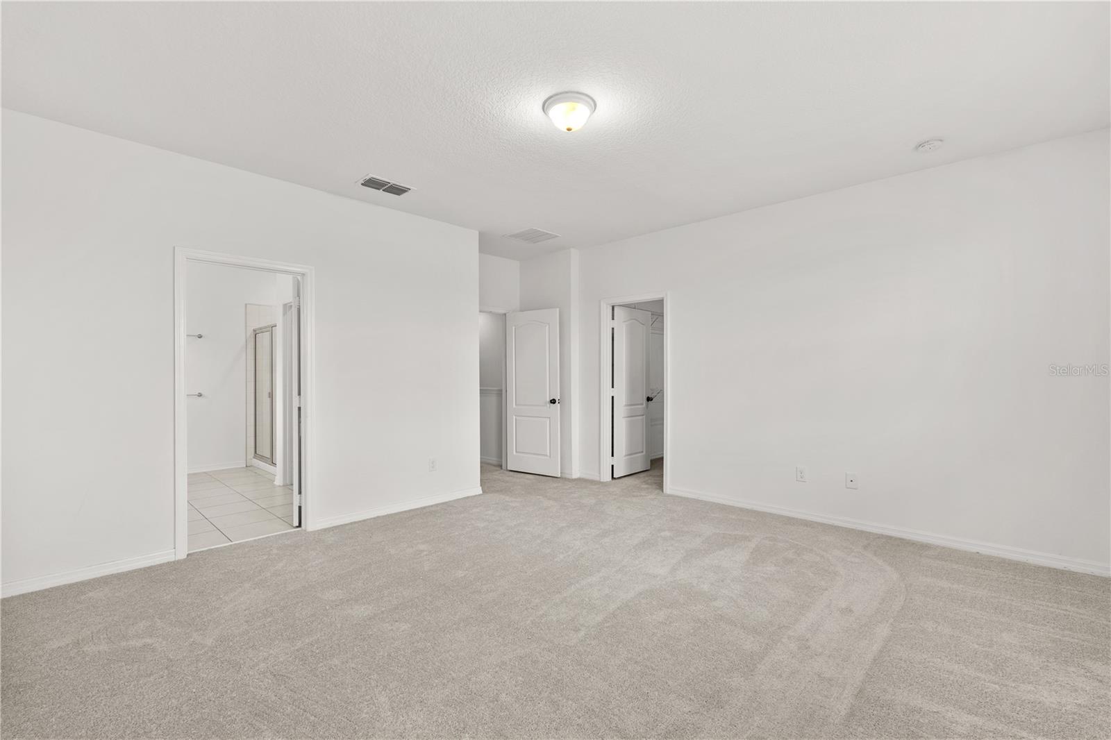 ENCORE AT OVATION - Residential Lease