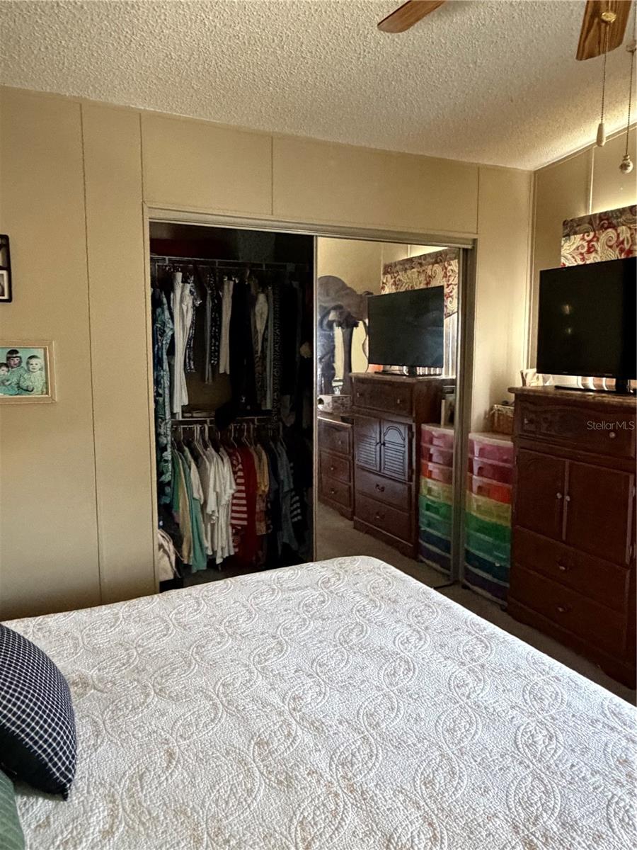 SWEETWATER GOLF & TENNIS CLUB ADD 01 - Residential
