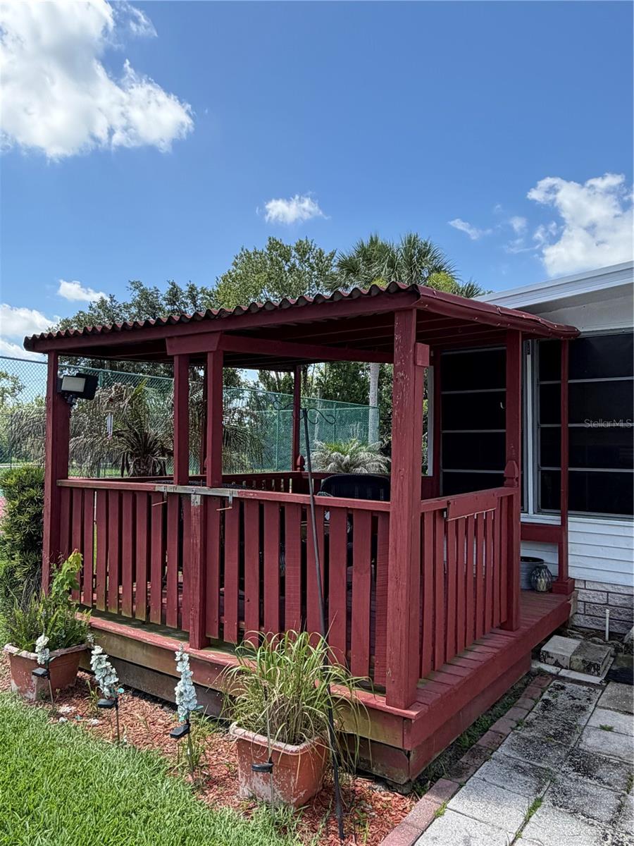 SWEETWATER GOLF & TENNIS CLUB ADD 01 - Residential