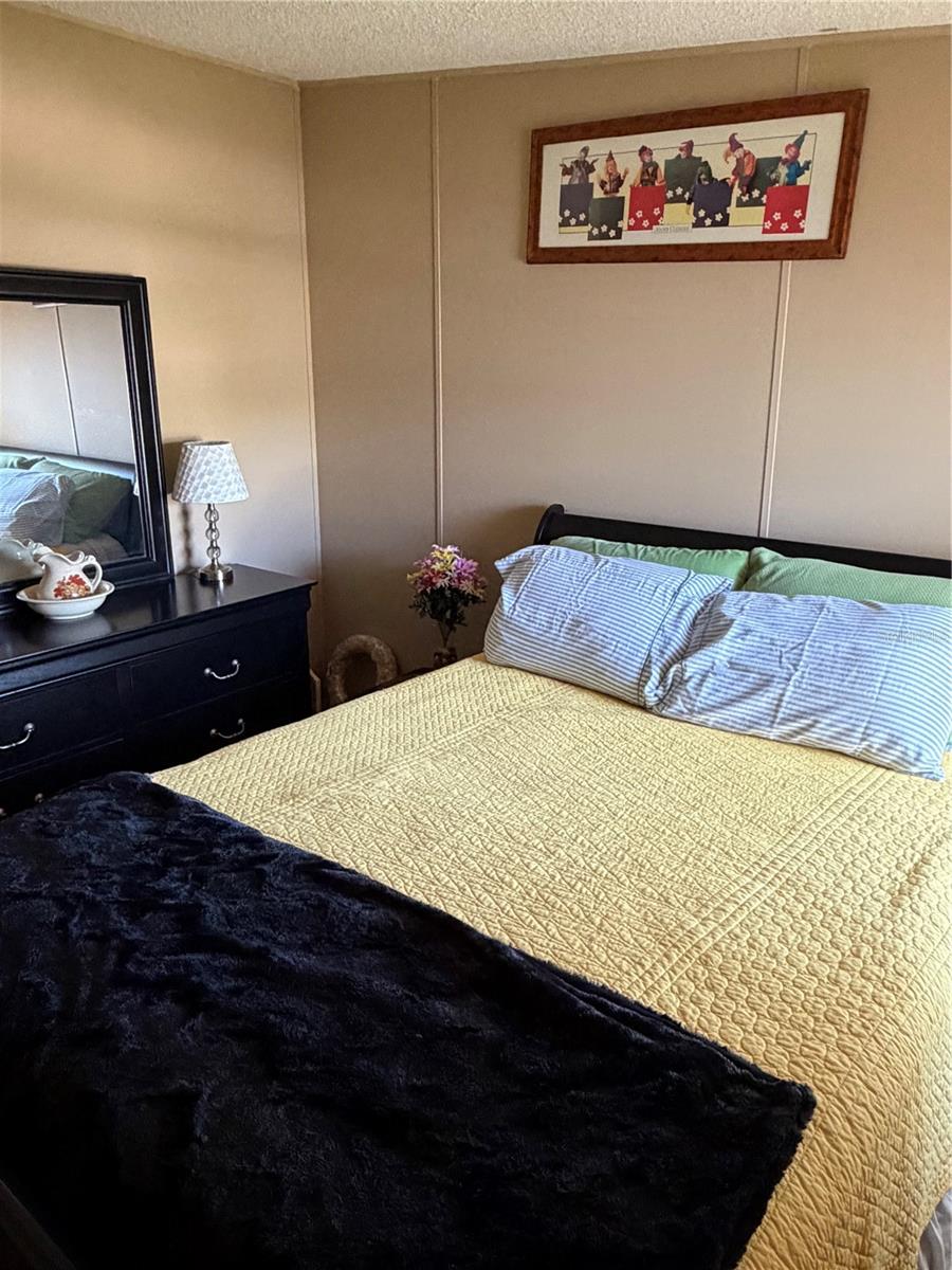 SWEETWATER GOLF & TENNIS CLUB ADD 01 - Residential