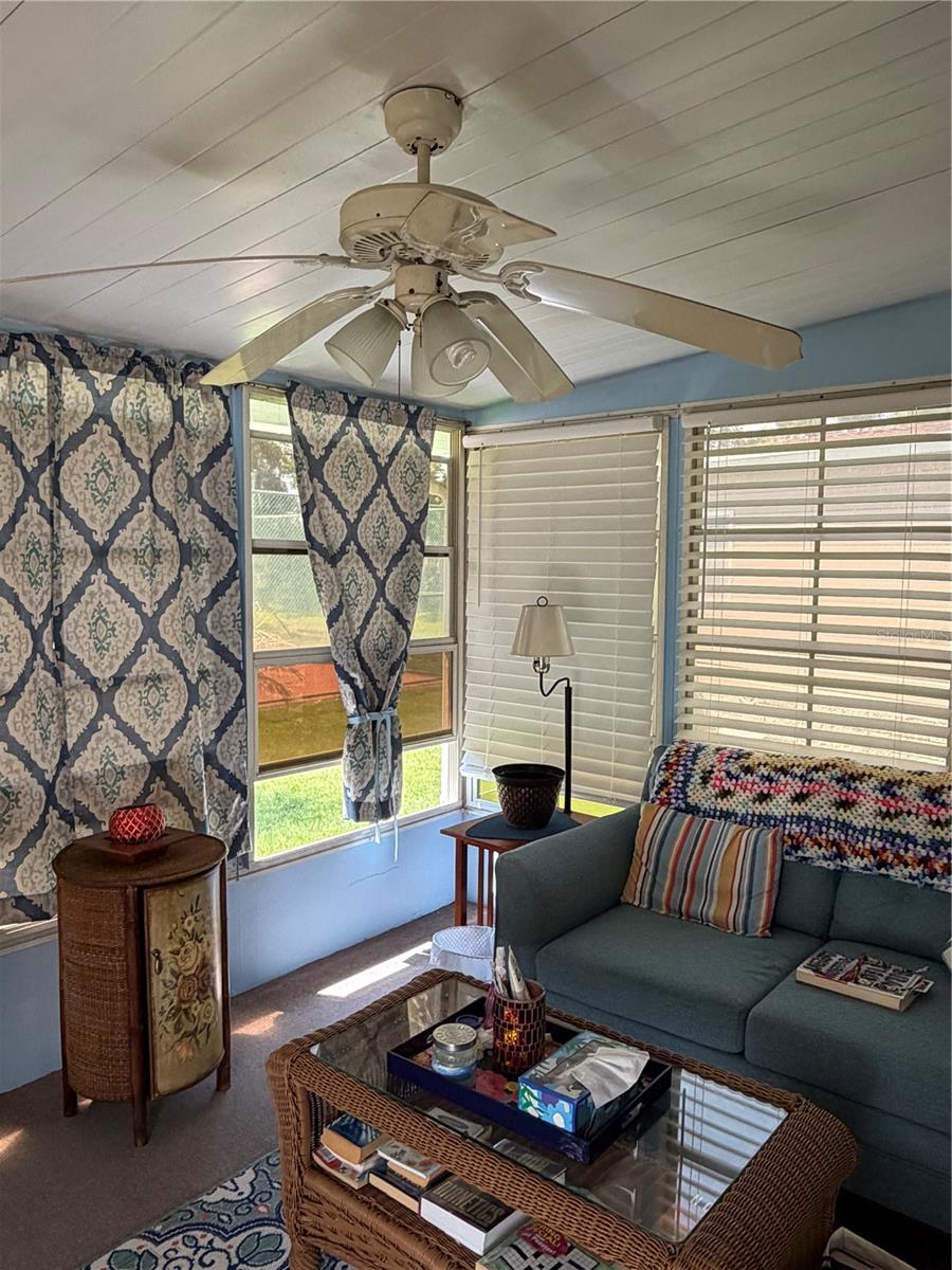 SWEETWATER GOLF & TENNIS CLUB ADD 01 - Residential