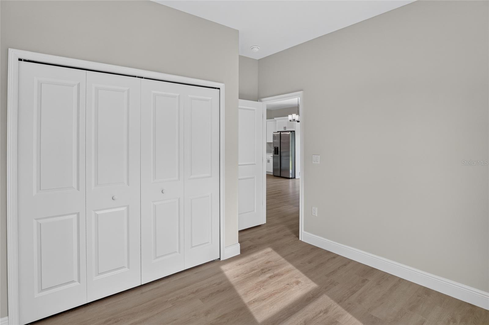 MARION OAKS - Residential