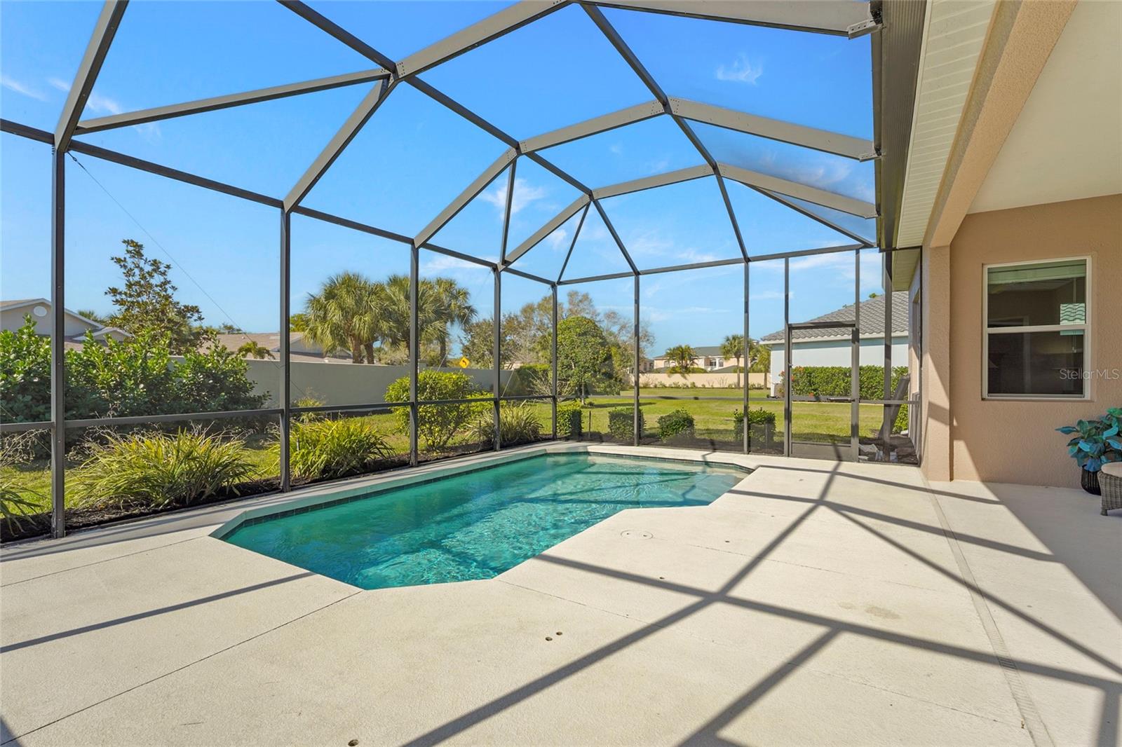 SAWGRASS - Residential