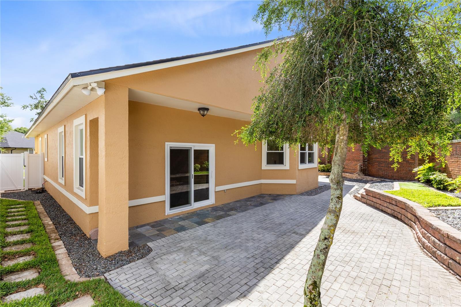 COUNTRY CREEK ESTATES - Residential