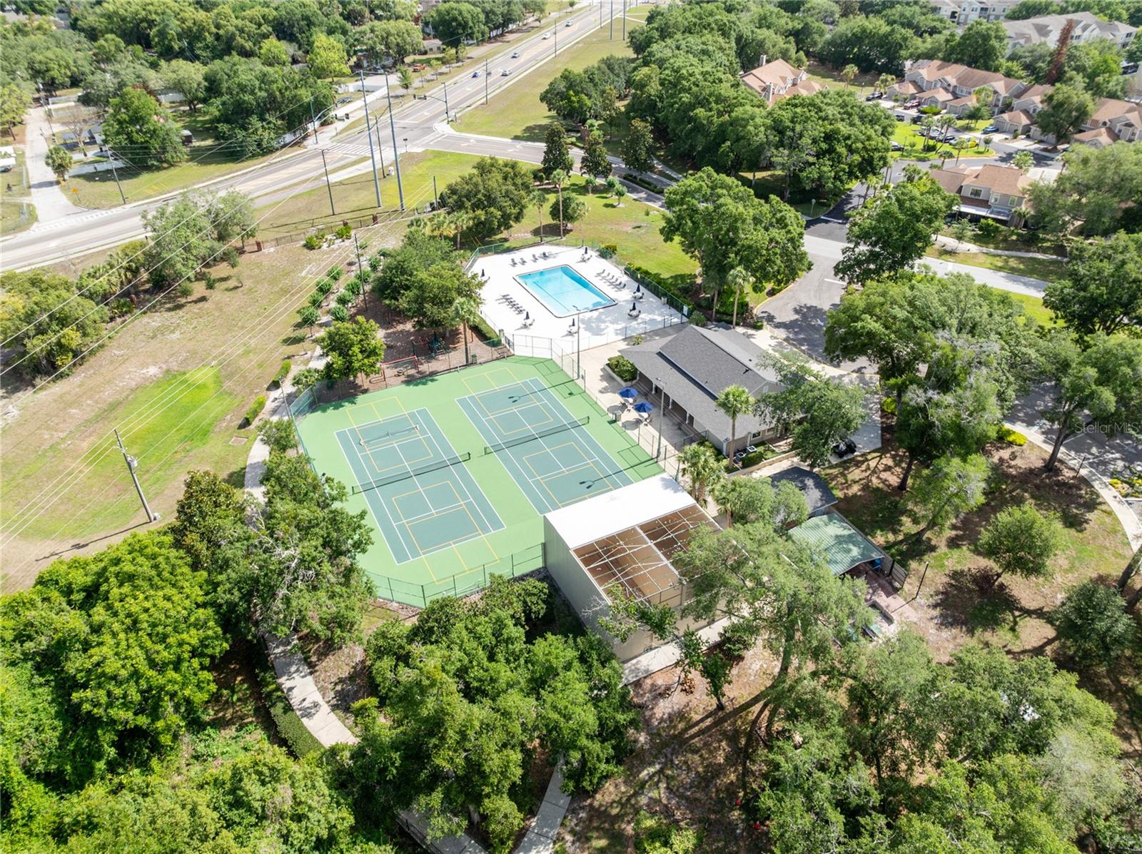 COUNTRY CREEK ESTATES - Residential