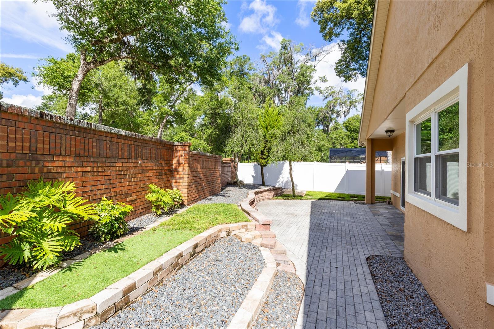 COUNTRY CREEK ESTATES - Residential