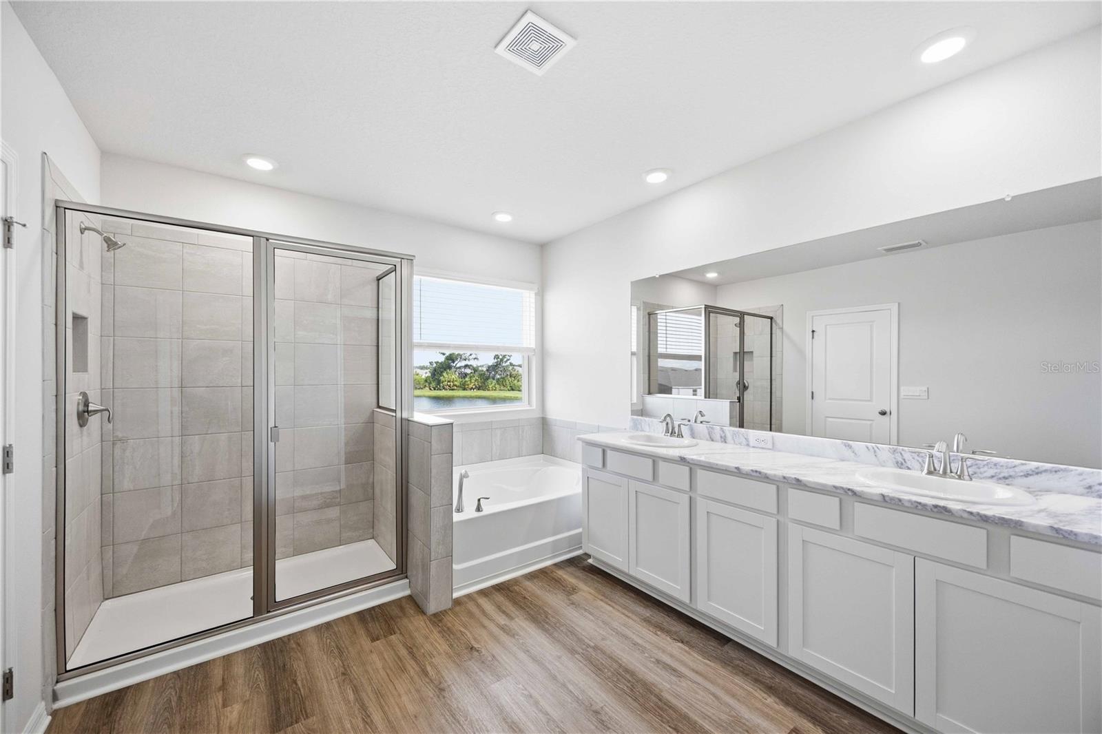 CODDINGTON - Residential