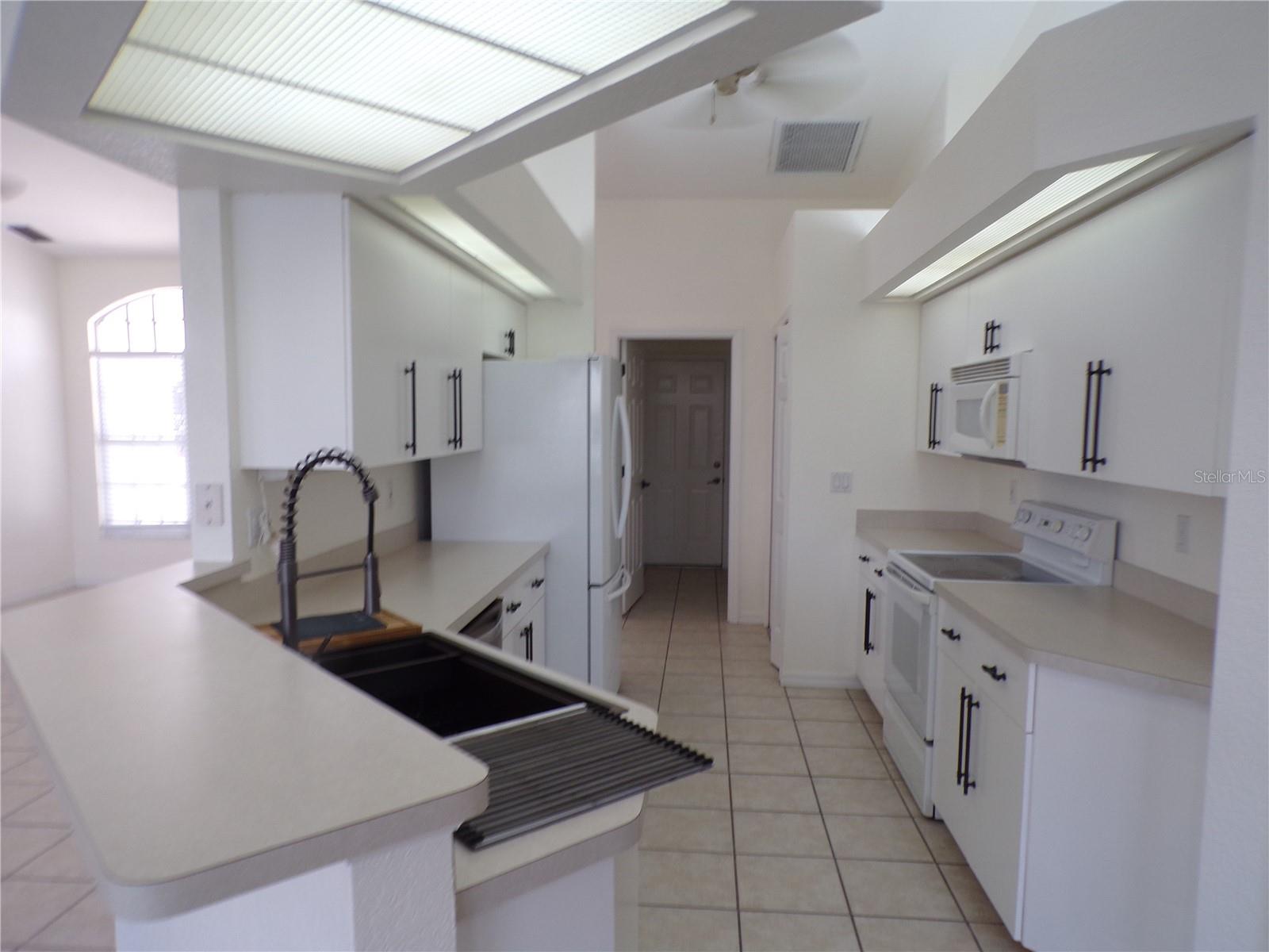 PUNTA GORDA ISLES SEC 14 - Residential Lease