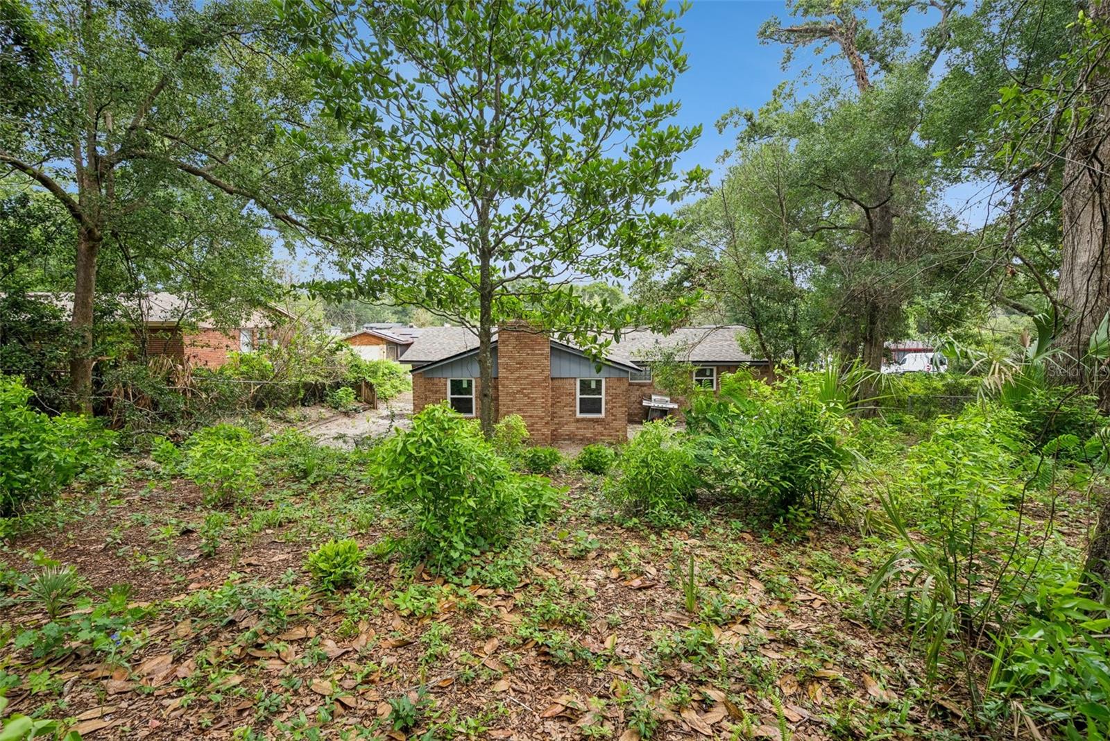 ORANGE CITY HILLS UNIT 04 - Residential