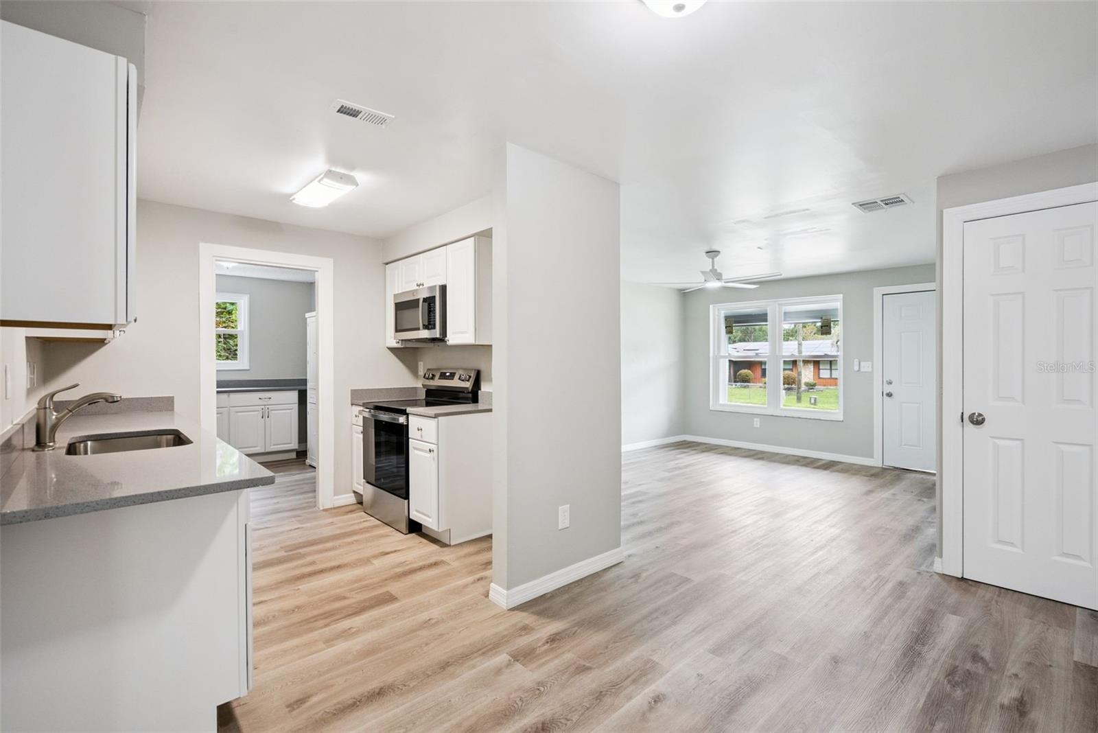 ORANGE CITY HILLS UNIT 04 - Residential