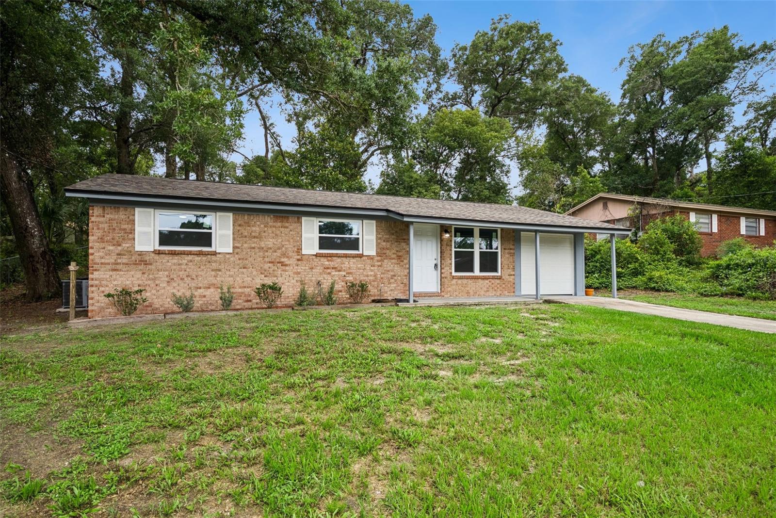 ORANGE CITY HILLS UNIT 04 - Residential