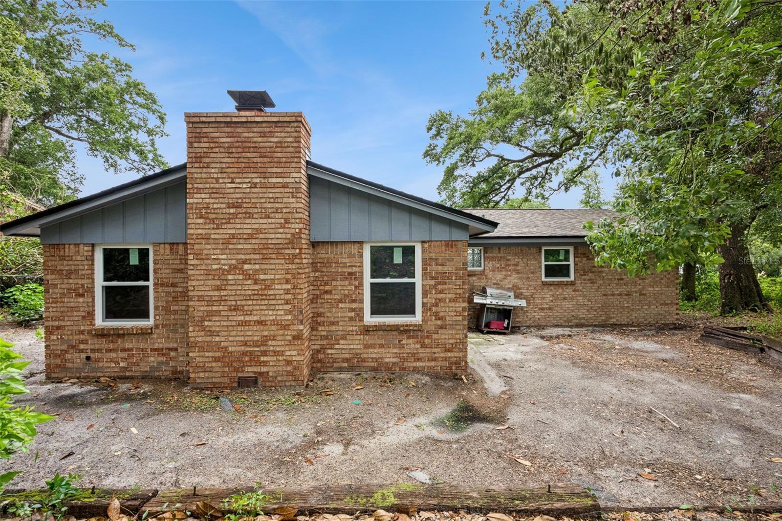 ORANGE CITY HILLS UNIT 04 - Residential