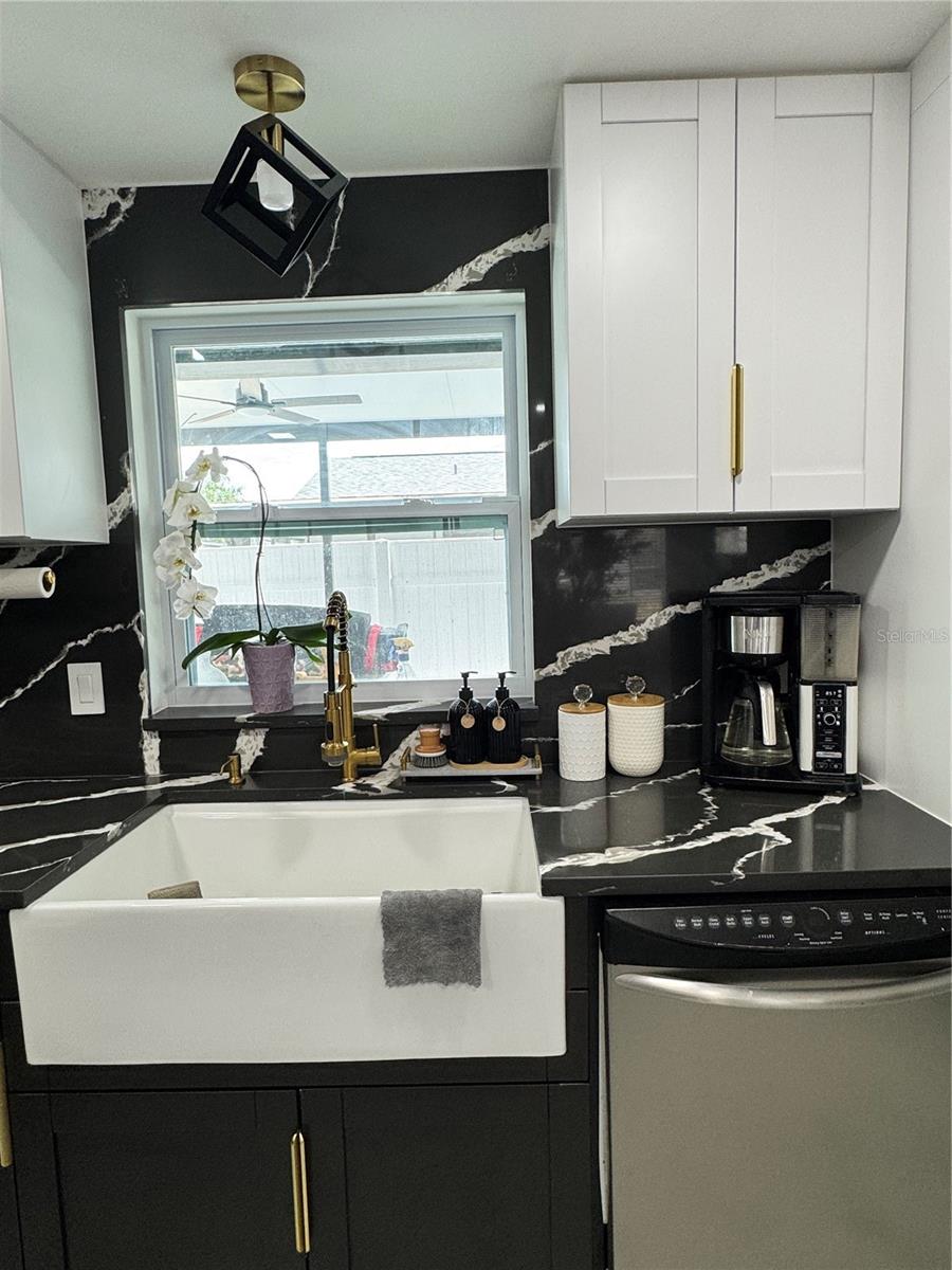 TIMBERLANE SUB UNIT 4 - Residential