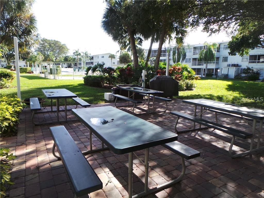 THE FOURTH BAYSHORE - Residential Lease