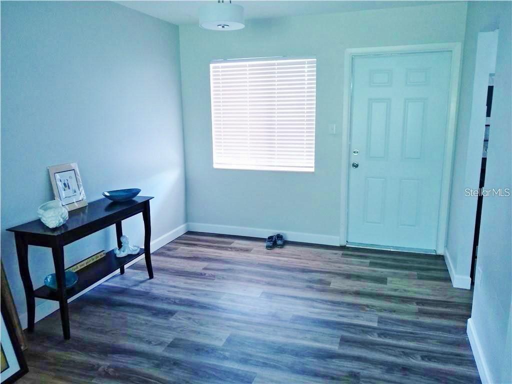 THE FOURTH BAYSHORE - Residential Lease