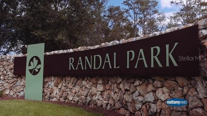 RANDAL PARK - Residential