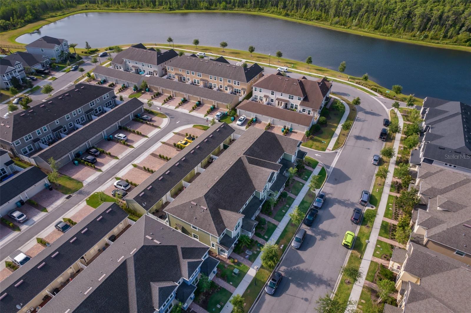 RANDAL PARK - Residential