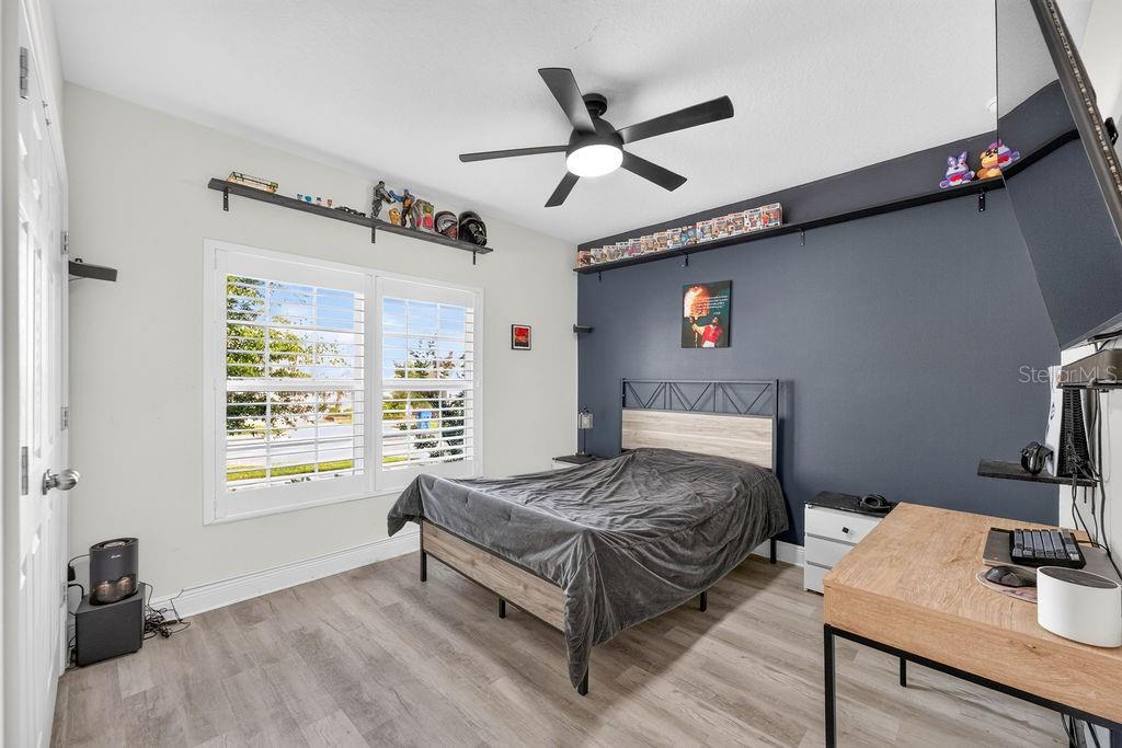 ARDMORE RESERVE PH VI - Residential