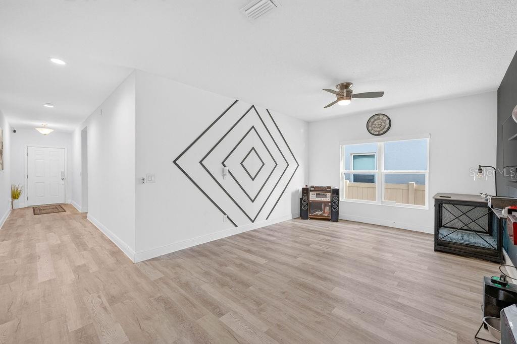 ARDMORE RESERVE PH VI - Residential