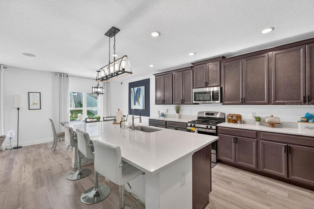 ARDMORE RESERVE PH VI - Residential