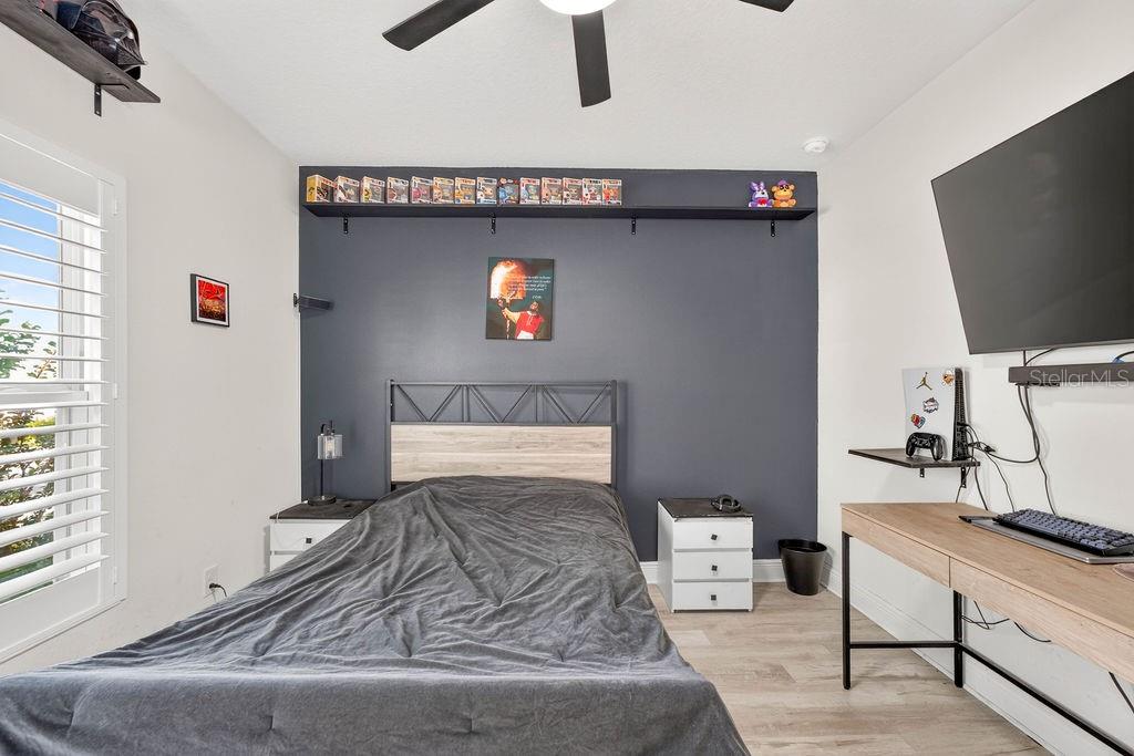 ARDMORE RESERVE PH VI - Residential