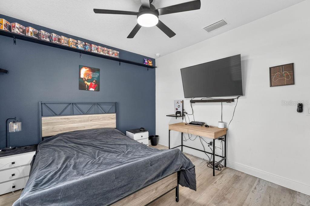 ARDMORE RESERVE PH VI - Residential