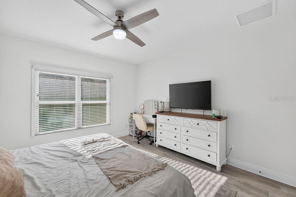 ARDMORE RESERVE PH VI - Residential