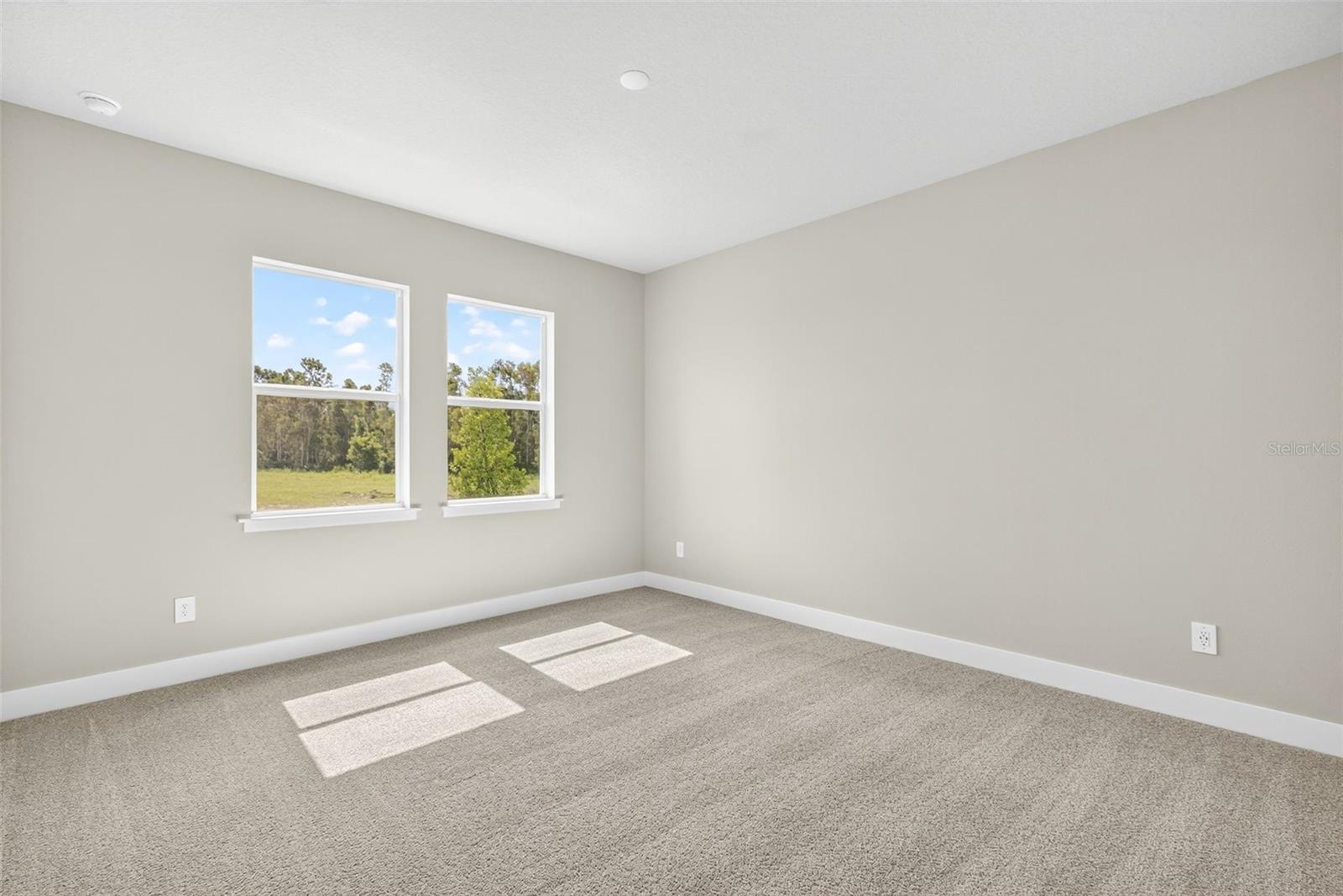 LAKESPUR AT WELLEN PARK - Residential