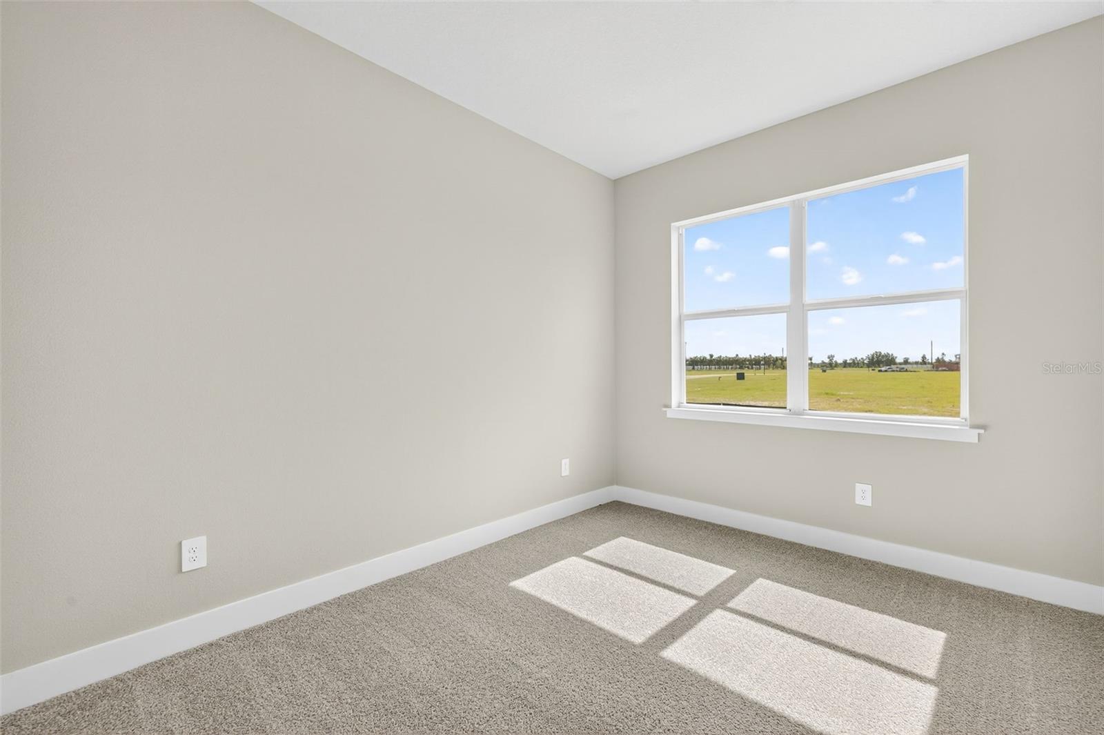LAKESPUR AT WELLEN PARK - Residential