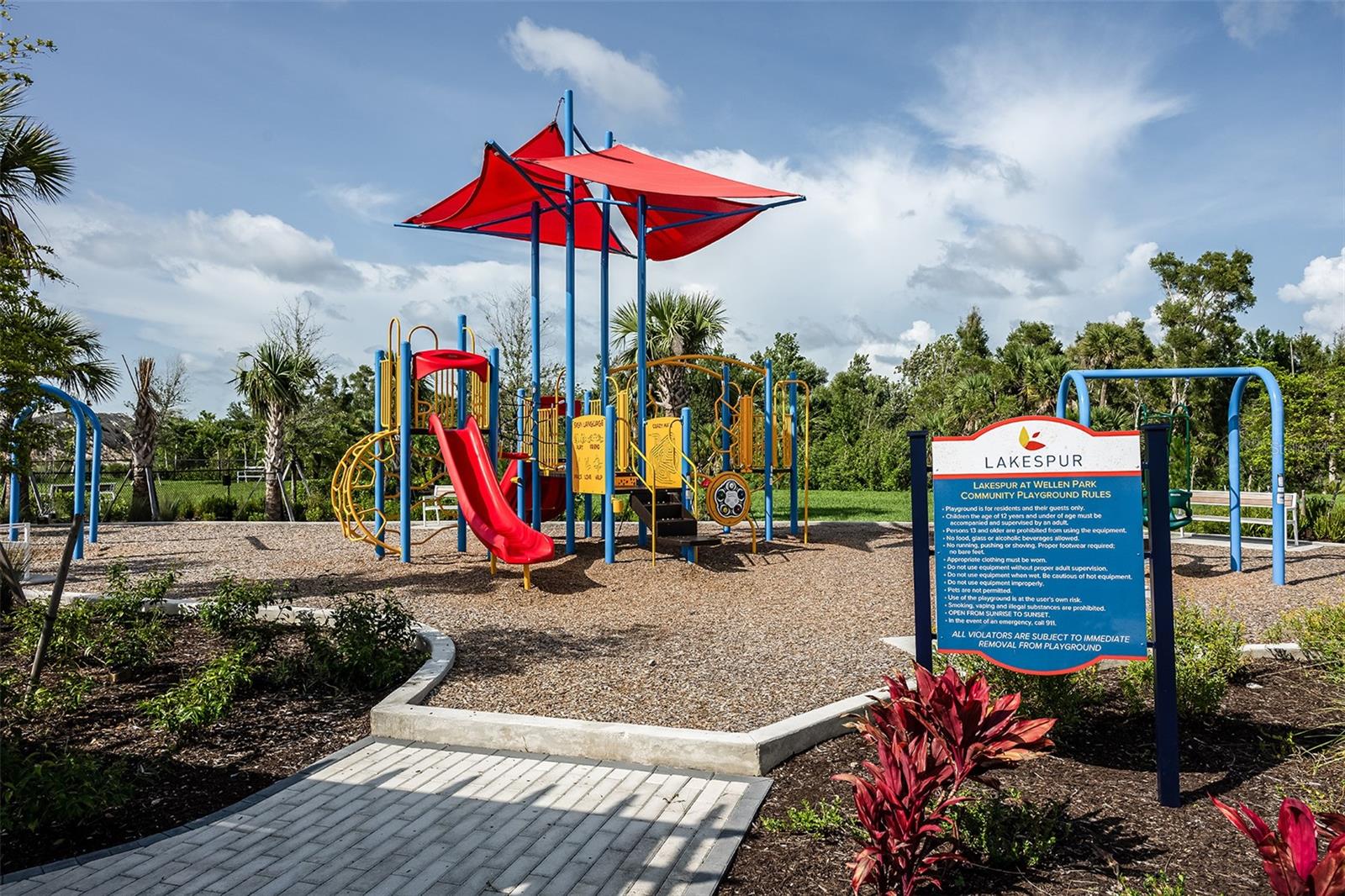 LAKESPUR AT WELLEN PARK - Residential