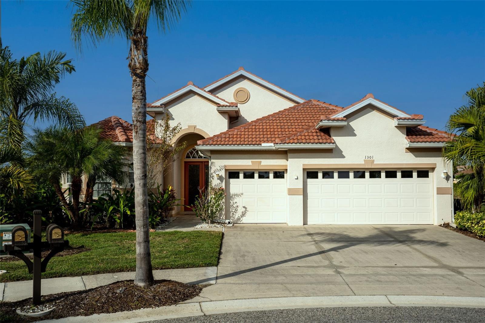 HERON CREEK - Residential