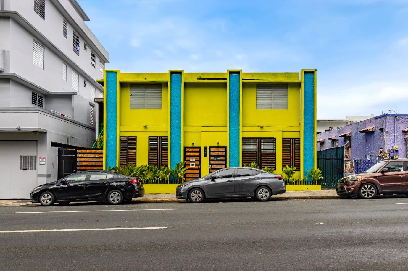 Commercial building located on Ave. Fernández Juncos in Santurce, San Juan. Approx. 3,100 sq. ft. two-level structure with prior hospitality-style configuration, including multiple enclosed rooms, common areas, kitchen facilities, reception area, laundry area, bathrooms, and social spaces. Property is currently vacant and offered in its present condition. ZU-G2 zoning designation. 

Property features urban visibility and access to major roads and surrounding commercial corridors. Potential future uses may include commercial, office, hospitality, residential, or mixed-use concepts, subject to buyer’s independent verification of zoning, permits, parking, occupancy, code compliance, utilities, and all applicable governmental approvals. Buyer to conduct all due diligence.