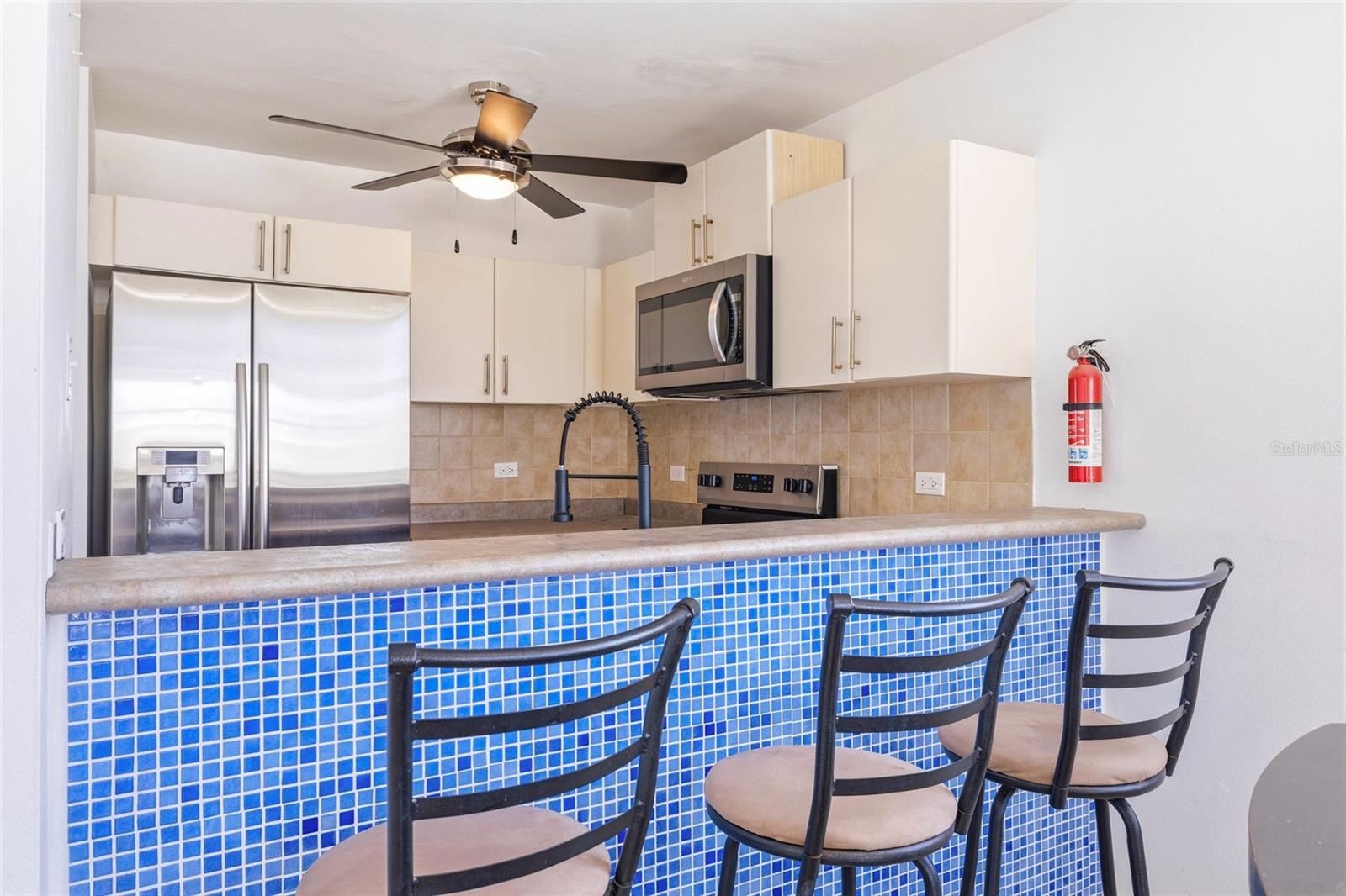 HAUDIMAR BEACH APARTMENTS - Residential