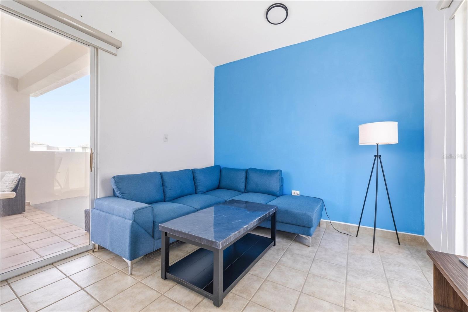 HAUDIMAR BEACH APARTMENTS - Residential