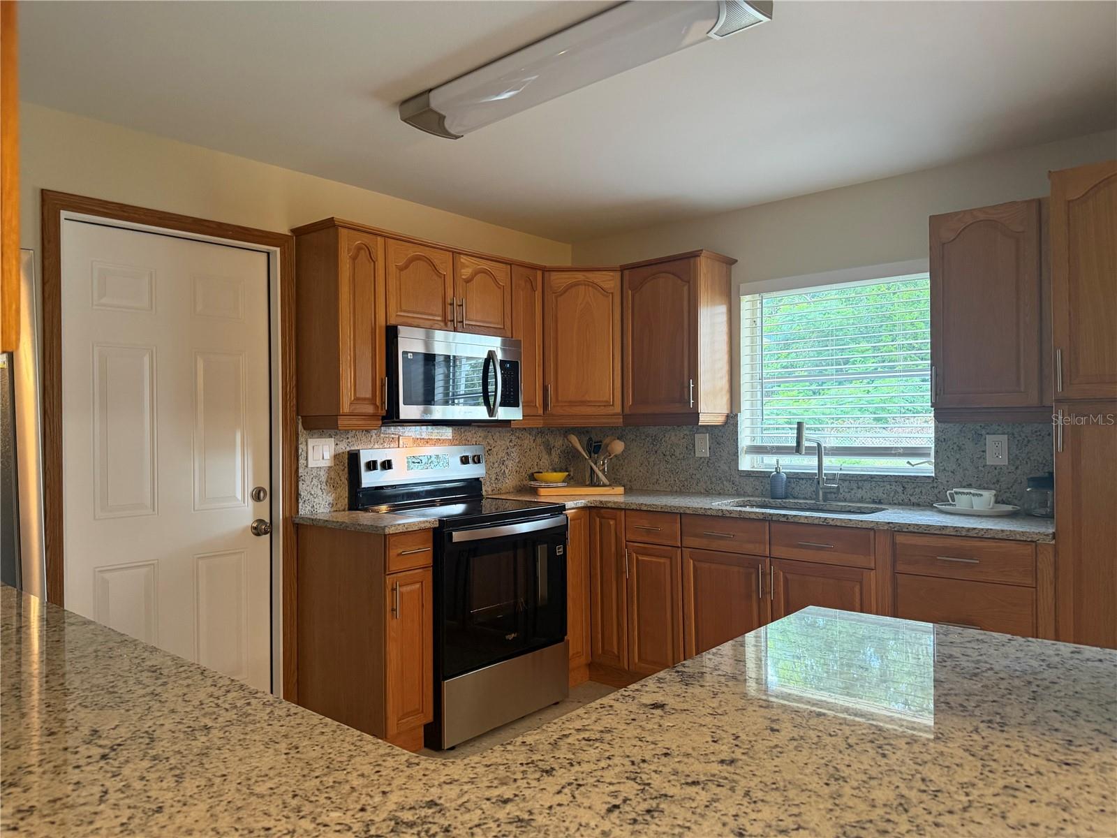 LAKE WEIR SHORES - Residential