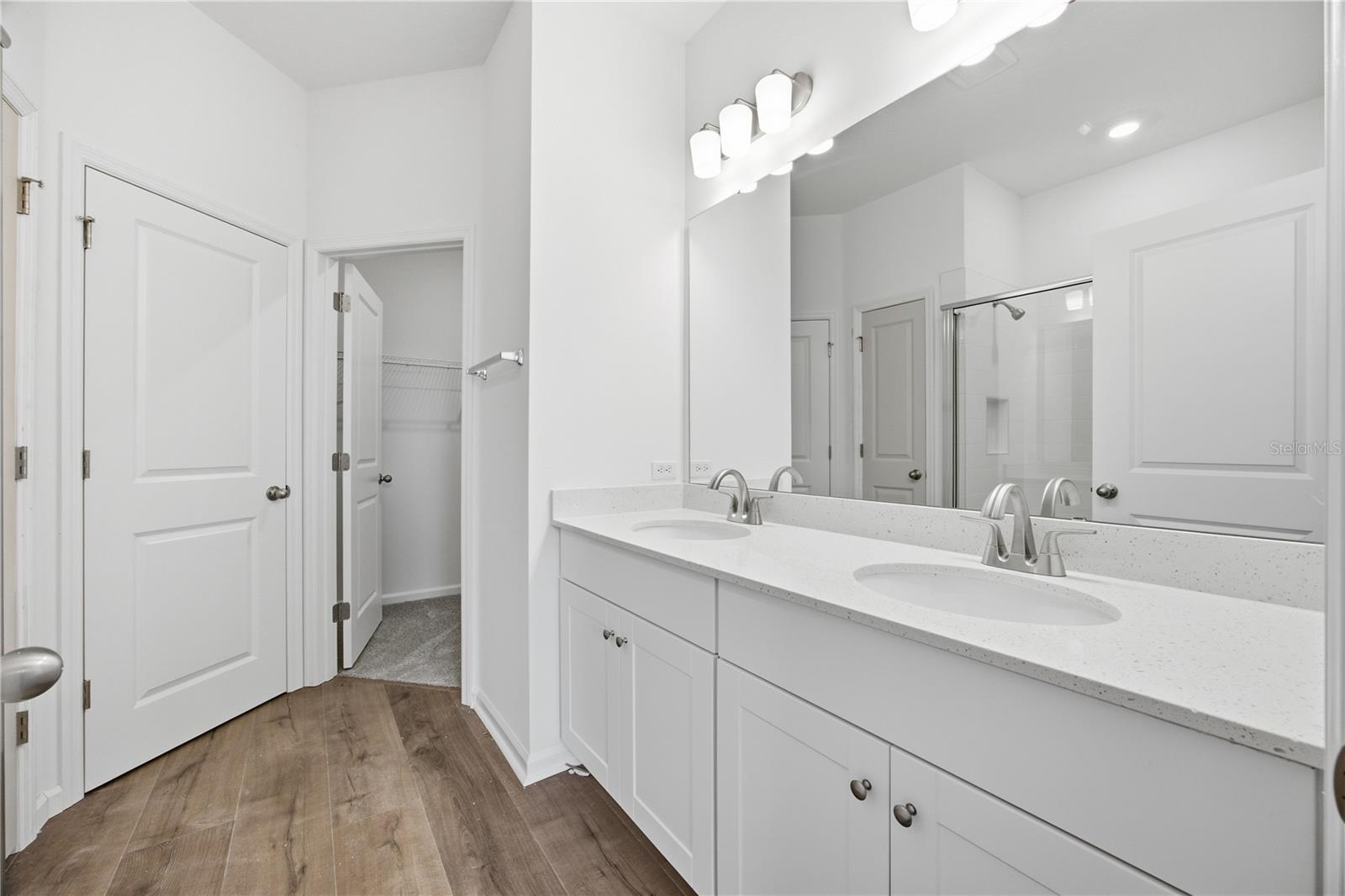 HERITAGE- THE COTTAGES OF SANDERS GROVE - Residential