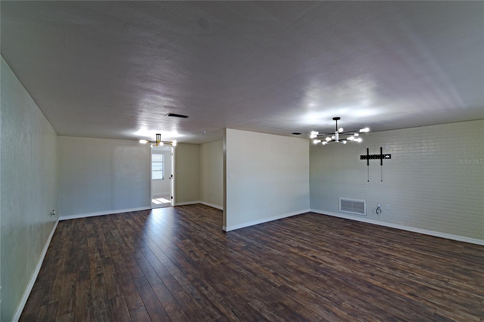 PALM TERRACE GARDENS - Residential